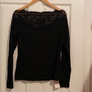 Long sleeve top with lace neckline